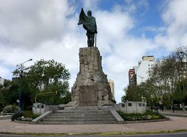 San Martin Monument