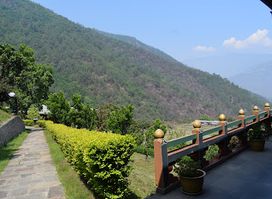 Lingkhar Lodge