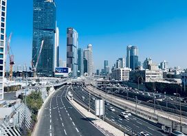 Azrieli Mall