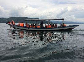 Ames Boat & Tours