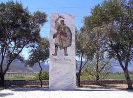 Athanasios Diakos monument