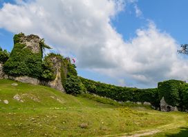 Castle of Rukhi