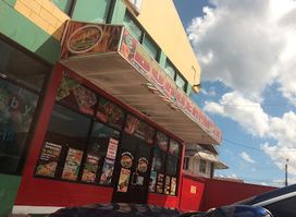 Max Grill House