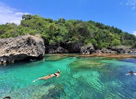 Magpopongko Rock Pools and Flats