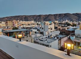 Varah Square Guest House
