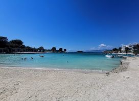 Plazhi Paradise