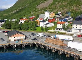 Øksfjord kirke