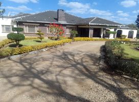 Tropicana Guest Lodge
