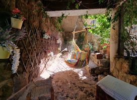 Beit El Qanater