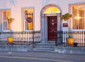Long Quay house