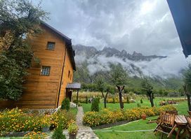 Guesthouse Mehmeti