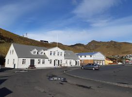 Kötlusetur - Katla visitor centre
