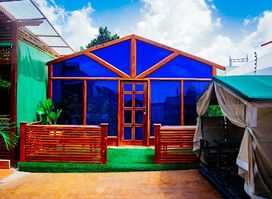 Tonyx Hotel Suites and Spa