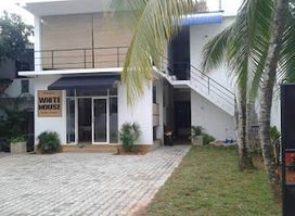 White House Holiday Resort