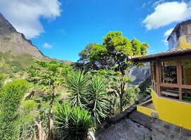 Casa das Ilhas, o seu refugio no vale de Paul.
