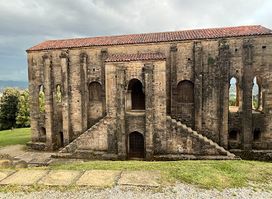 Iglesia de Santa María del Naranco
