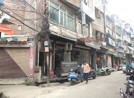 Babli Di Hatti