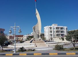 Monument to the martyrs of the Battle of Shidwan Island