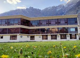 Hunza Darbar Hotel
