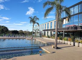 Howard Johnson Hotel Plaza La Ribera