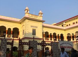 Aminabad Market