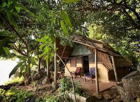 Zulunkhuni River Lodge