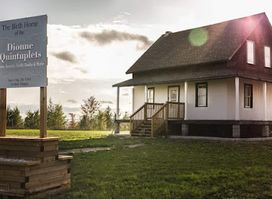 Dionne Quints Museum