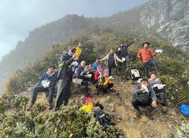 Mount Apo 2954m