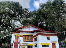 Ugyenling Buddhist Monastery - Tawang
