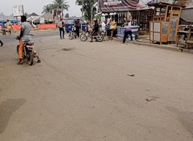 Agro Feed bustop