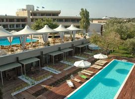 Alexander Beach Hotel & Spa