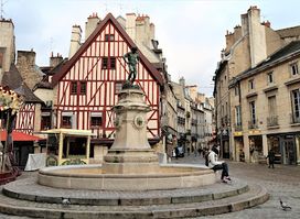 La Fontaine Place François Rude