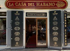 La Casa Del Habano St Maarten