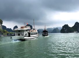 Bến phà Tuần Châu
