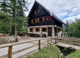 Tonkina koča na Vršiču