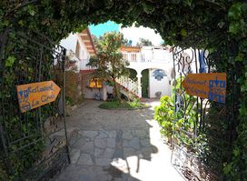 Hostal La Cúpula