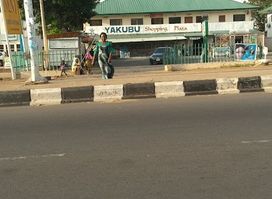 Yakubu shopping plaza