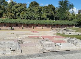 Medieval Ruin Garden