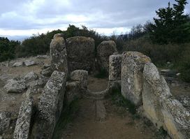 DOLMEN - Portillo De Eneriz