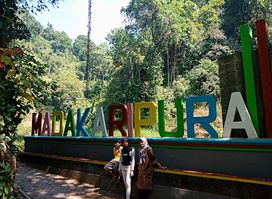 Madakaripura Waterfall