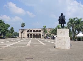 Plaza de la Hispanidad or Spain