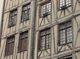 11 Rue François Miron