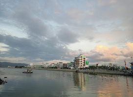 Nhà hàng Riverside Quy Nhơn