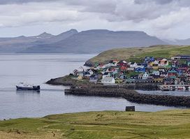 Nólsoy Harbor