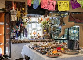 Andaluz Artisan Crystal & Rock Shop