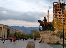 Skanderbeg Square