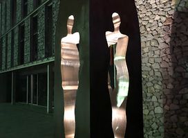 Monument als homes i dones d'Andorra que van votar la Constitució