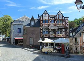 La Vieille Demeure