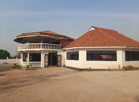 Northern Pearl Indian Restaurant, Cottages & Suites
