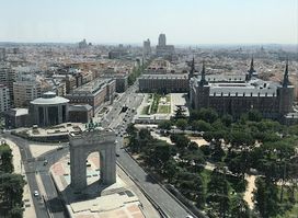 Moncloa's Lighthouse